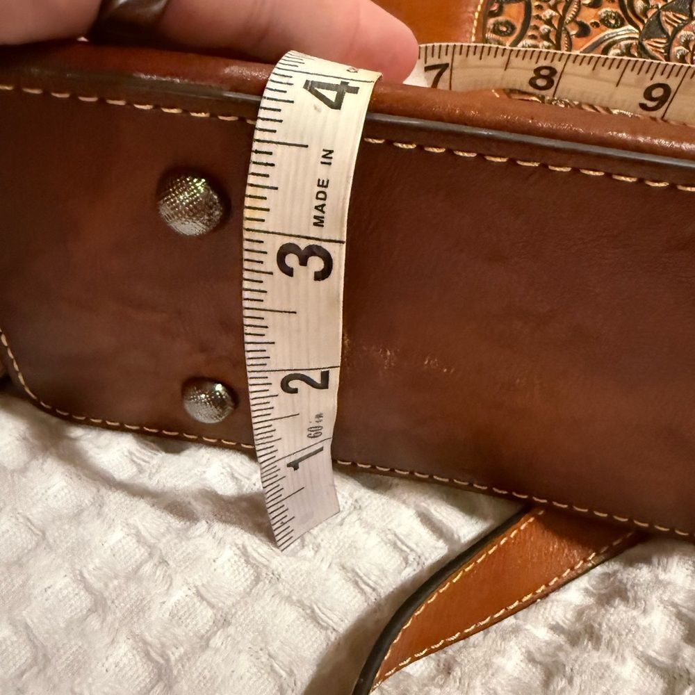 New Brown Leather Handbag with Mandala Design Handle with removable strap - Picture 9 of 12